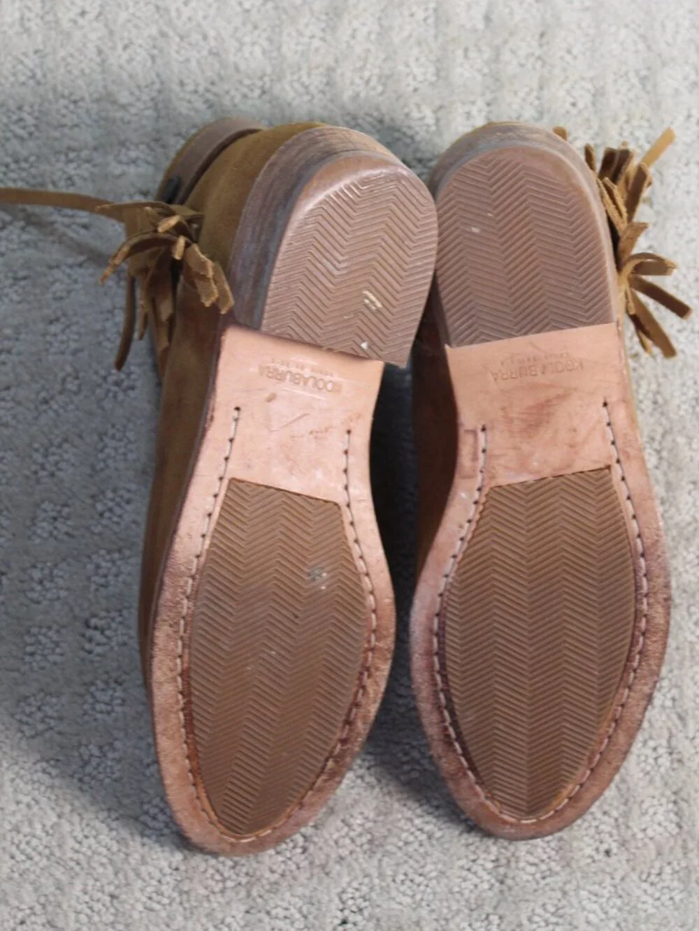 Koolaburra size tan